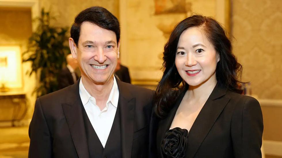 H Angela Chao με τον σύζυγό της, Jim Breyer.